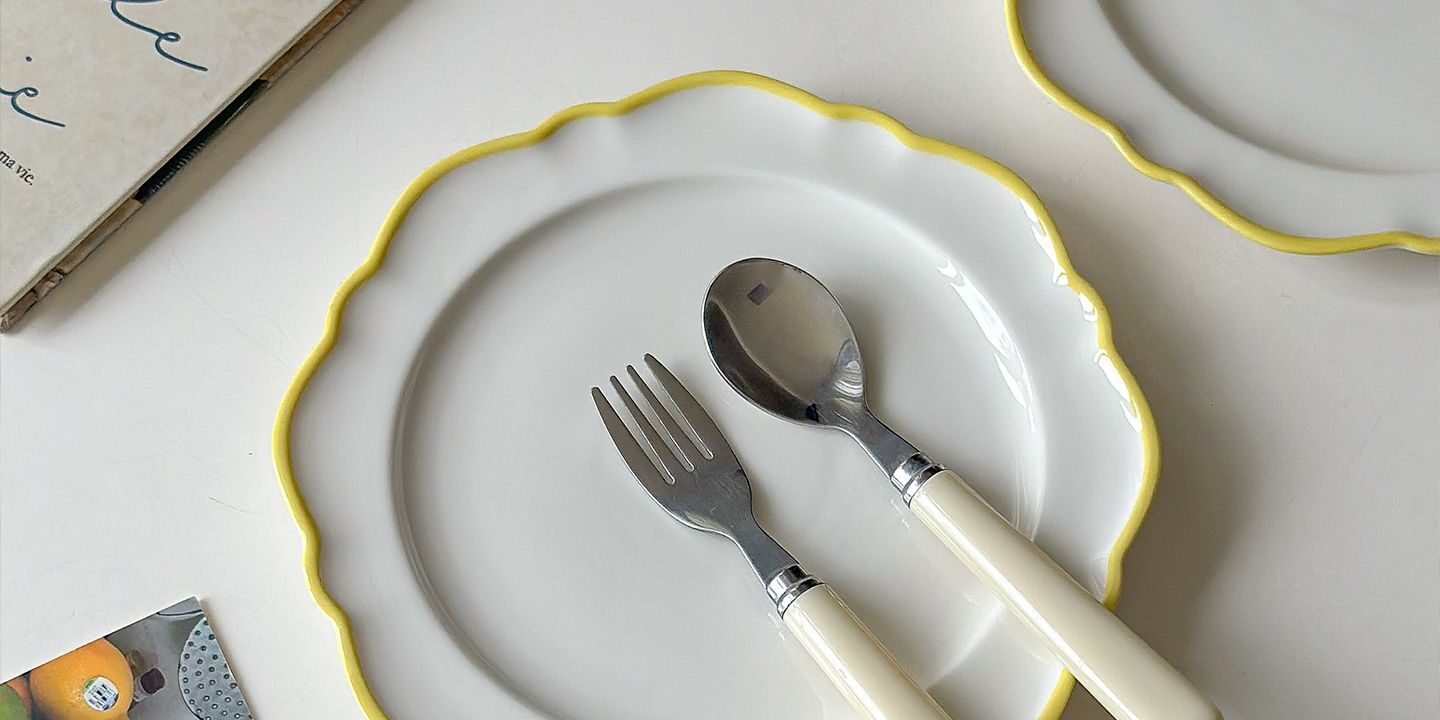 Minimalist yellow rim ceramic crockery plates for steak