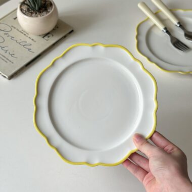 Minimalist yellow rim ceramic crockery plates for steak