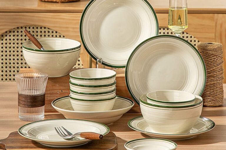 European Green Rim Crockery Dinner Sets (2) European minimal green rim ceramic crockery dinner sets