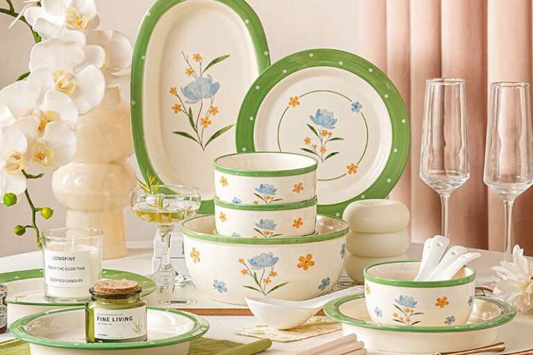 Floral Green Rim Crockery Dinner Sets (7) Floral green rim ceramic crockery dinner sets for home