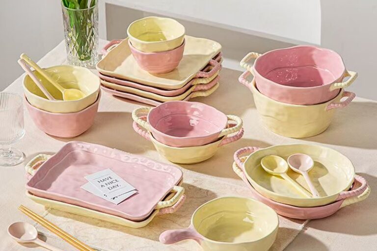 French Double Handle Crockery Dinner Sets (7) French creative double handle crockery dinner sets for home dining