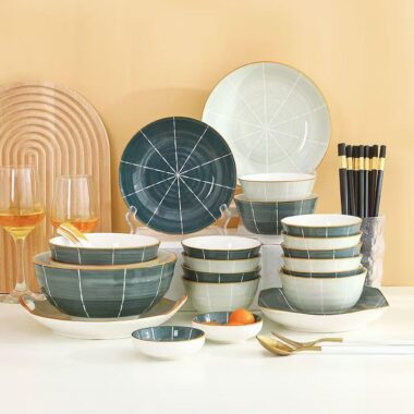 Minimal Japanese ceramic crockery dinner sets for gift use