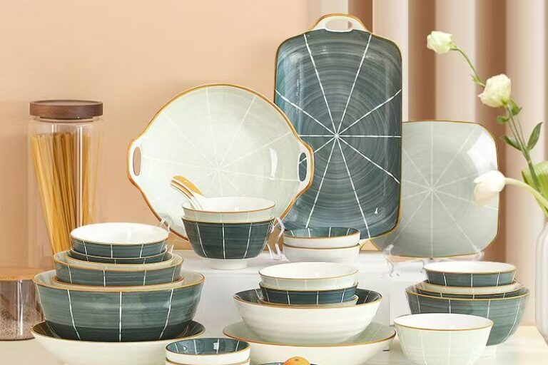 Japanese Minimal Crockery Dinner Sets (5) Minimal Japanese ceramic crockery dinner sets for gift use