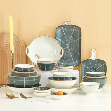 Minimal Japanese ceramic crockery dinner sets for gift use
