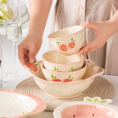 French embossed strawberry ceramic crockery dinner sets for home