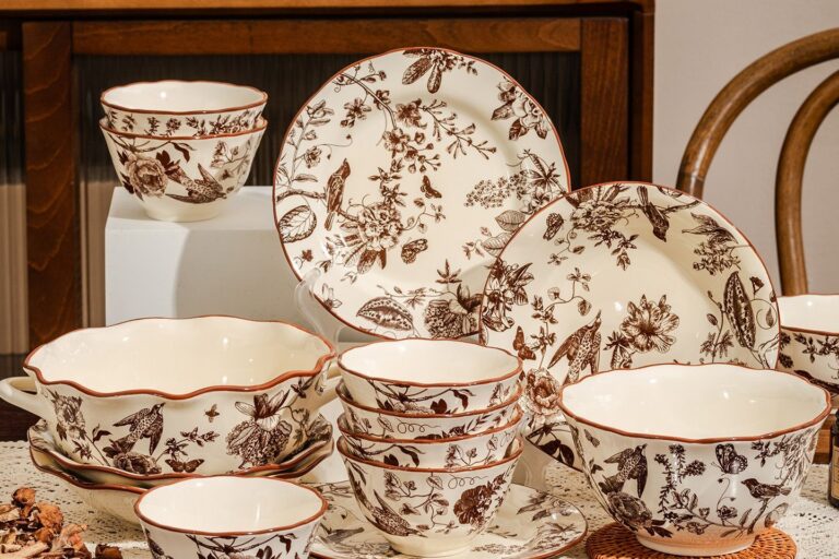 Vintage Fresh Crockery Dinner Sets (4) Vintage fresh ceramic crockery dinner sets for home dining